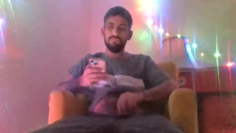 Snapshot of thamasleal chatting on October 28, 2025, 11:14 am thamasleal online show from October 28, 2025, 11:14 am