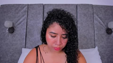 thara webstter online show from February 11, 2026, 11:04 am