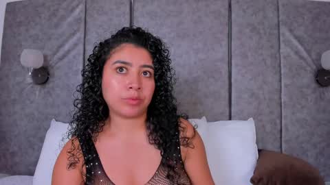 thara webstter online show from April 1, 2026, 1:41 pm