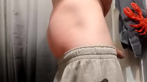 Snapshot of thatb1 chatting on March 3, 2025, 3:53 pm thatb1 online show from March 3, 2025, 3:53 pm