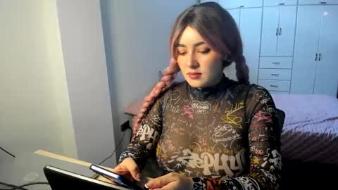   online show from March 3, 2025, 2:26 pm