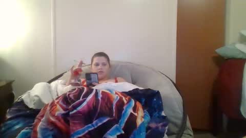 thatgirl4201 online show from December 5, 2025, 7:10 pm