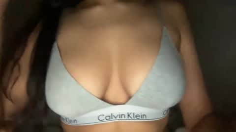 Snapshot of thatgirlmelanie chatting on February 17, 2026, 3:58 am Melanie online show from February 17, 2026, 3:58 am