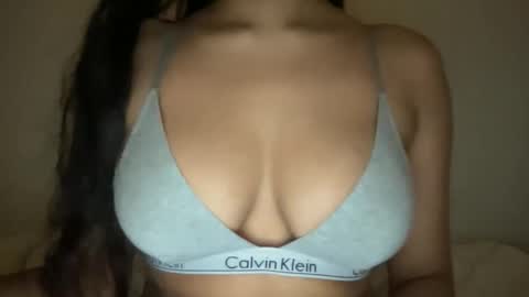 Snapshot of thatgirlmelanie chatting on March 1, 2026, 3:52 am Melanie online show from March 1, 2026, 3:52 am