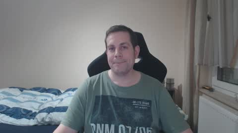 Snapshot of thatguyyeahhim chatting on November 15, 2025, 12:30 am thatguyyeahhim online show from November 15, 2025, 12:30 am