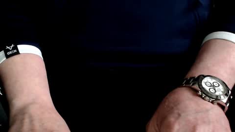 Snapshot of the1pocketrocket chatting on January 1, 2025, 1:27 pm the1pocketrocket online show from January 1, 2025, 1:27 pm