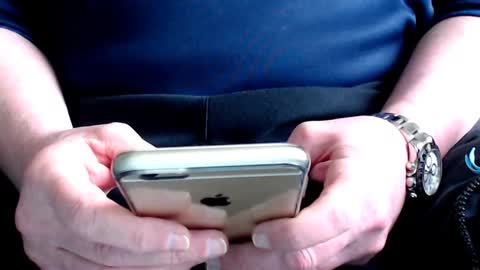 Snapshot of the1pocketrocket chatting on January 4, 2025, 12:16 pm the1pocketrocket online show from January 4, 2025, 12:16 pm