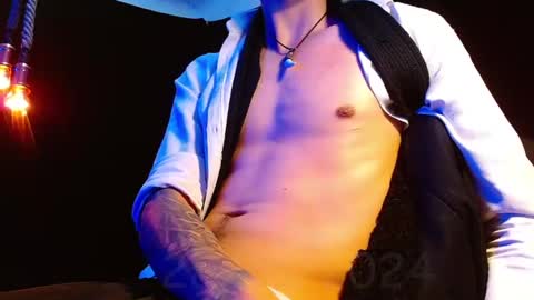 GIORGGIO online show from December 30, 2024, 6:38 pm