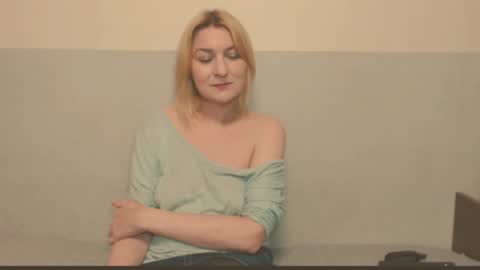 Eva online show from June 22, 2026, 10:29 pm