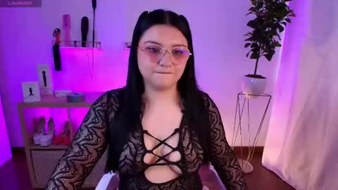 Snapshot of the_cat_girl_ chatting on February 10, 2026, 5:17 pm i am Cat online show from February 10, 2026, 5:17 pm