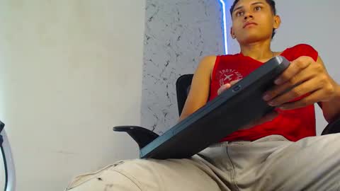 Sean OPry   online show from September 27, 2025, 1:49 pm