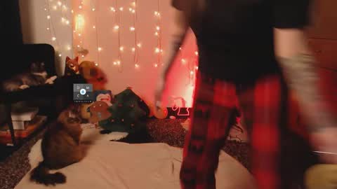 Giovanna online show from December 19, 2025, 1:45 am