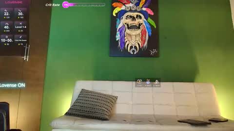 SCOTT  THEO  KAMERON  GENDERSON online show from October 18, 2025, 9:15 pm