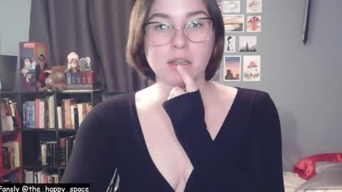 Snapshot of the_happy_space chatting on January 17, 2026, 1:21 am MATERNITY LEAVE online show from January 17, 2026, 1:21 am