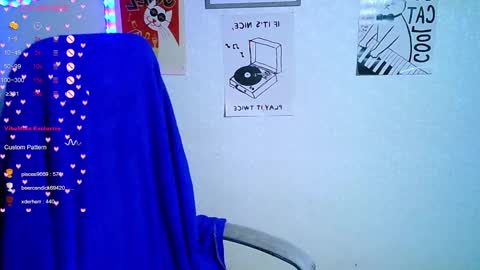 Snapshot of the_ice_owl chatting on November 10, 2025, 9:08 am the_ice_owl online show from November 10, 2025, 9:08 am