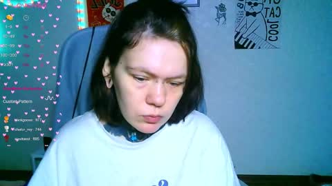 Snapshot of the_ice_owl chatting on November 24, 2025, 4:23 am the_ice_owl online show from November 24, 2025, 4:23 am