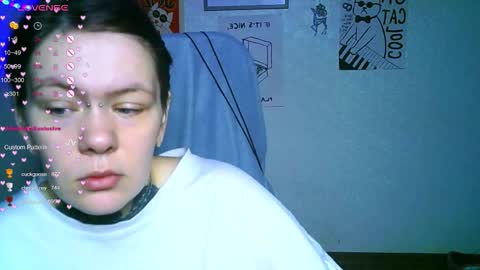 Snapshot of the_ice_owl chatting on November 25, 2025, 1:49 am the_ice_owl online show from November 25, 2025, 1:49 am