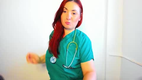 Snapshot of the_imperfect_one chatting on February 18, 2026, 3:52 pm G. Spoil me with a Lovense gift from here online show from February 18, 2026, 3:52 pm