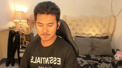 ken online show from November 4, 2025, 12:26 pm