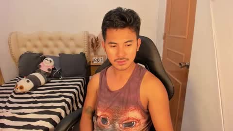 Snapshot of the_killian_jones chatting on January 12, 2026, 12:43 pm ken online show from January 12, 2026, 12:43 pm