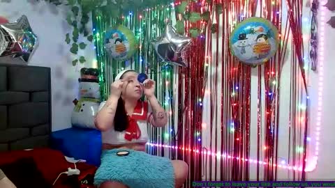 Snapshot of the_lesbian_game chatting on December 22, 2025, 7:22 pm the_lesbian_game online show from December 22, 2025, 7:22 pm