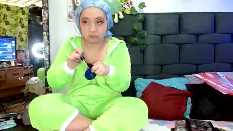 Snapshot of the_lesbian_game chatting on February 9, 2026, 6:34 pm the_lesbian_game online show from February 9, 2026, 6:34 pm