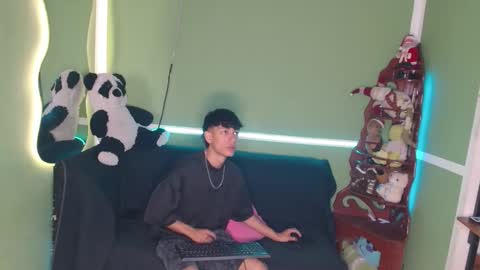 Snapshot of the_muderer chatting on December 4, 2025, 5:43 pm murderer online show from December 4, 2025, 5:43 pm