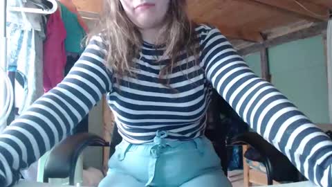 Snapshot of the_prettywondder chatting on September 17, 2025, 5:31 am Ekye online show from September 17, 2025, 5:31 am