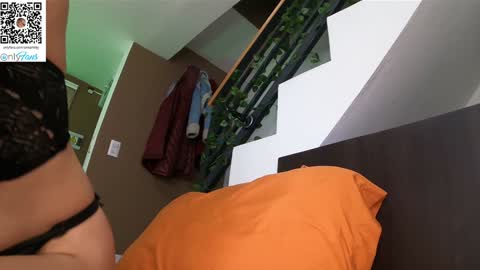 Anna online show from September 12, 2025, 1:28 am