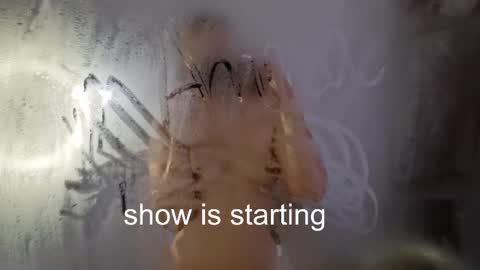 Snapshot of the_pussy_boulevard chatting on April 30, 2026, 12:50 am Anna online show from April 30, 2026, 12:50 am