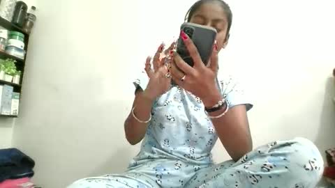 Suzan Sexy online show from October 19, 2025, 4:13 am