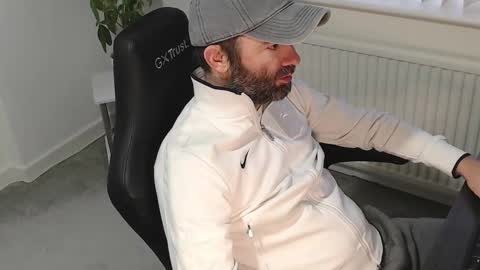 the_sensual_masturwait online show from November 12, 2025, 7:31 am