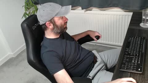 the_sensual_masturwait online show from November 18, 2025, 8:24 pm