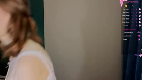 Snapshot of the_vickky chatting on February 12, 2026, 5:41 pm Vicky online show from February 12, 2026, 5:41 pm