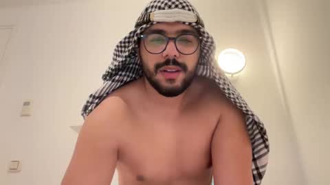 thearabboy98 online show from January 17, 2025, 1:36 am