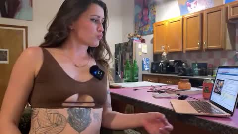 Arabella online show from April 17, 2026, 12:46 am