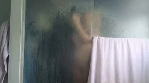 theauroramae -  online show from June 28, 2026, 12:16 am