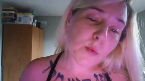 theauroramae -  online show from July 4, 2026, 1:45 am
