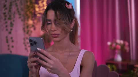 Ayana online show from November 18, 2025, 11:14 am