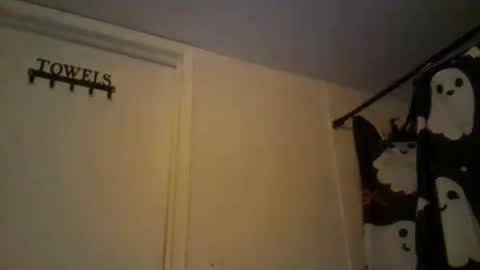 Snapshot of thebabybrii chatting on September 14, 2025, 5:28 am thebabybrii online show from September 14, 2025, 5:28 am