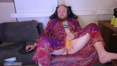 Snapshot of theballboy chatting on July 1, 2026, 9:55 am theballboy online show from July 1, 2026, 9:55 am