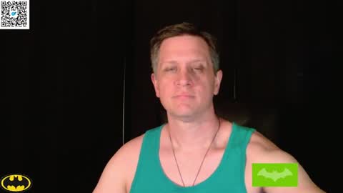 Snapshot of thebatandthecat10 chatting on April 6, 2026, 2:09 am ISABELLA or MATT online show from April 6, 2026, 2:09 am
