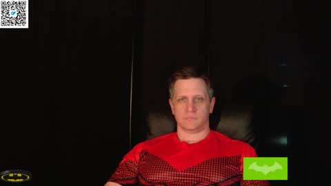 Snapshot of thebatandthecat10 chatting on April 6, 2026, 7:04 pm ISABELLA or MATT online show from April 6, 2026, 7:04 pm