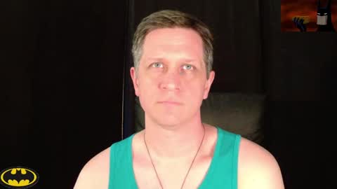 Snapshot of thebatandthecat10 chatting on April 15, 2026, 6:15 pm ISABELLA or MATT online show from April 15, 2026, 6:15 pm