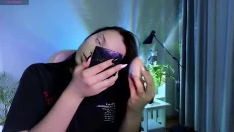 Snapshot of thebbylu chatting on October 14, 2025, 12:06 pm Lucy online show from October 14, 2025, 12:06 pm