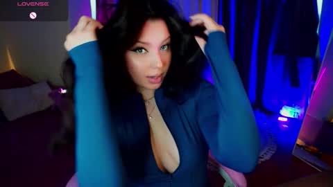 Snapshot of thebbylu chatting on October 18, 2025, 12:39 pm Lucy online show from October 18, 2025, 12:39 pm