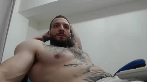 Snapshot of thebestmuscles chatting on January 15, 2026, 9:29 pm John online show from January 15, 2026, 9:29 pm