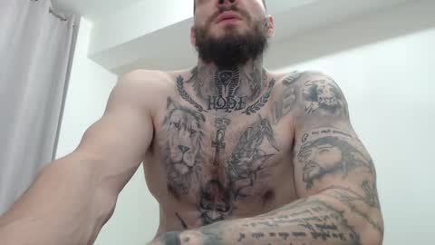 Snapshot of thebestmuscles chatting on February 2, 2026, 7:45 pm John online show from February 2, 2026, 7:45 pm