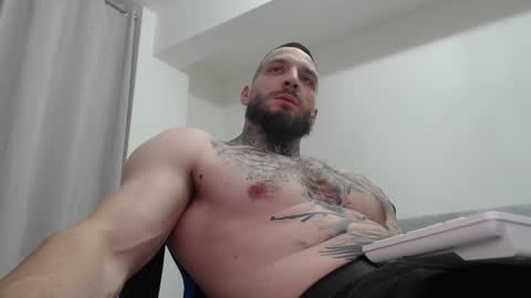 Snapshot of thebestmuscles chatting on February 11, 2026, 7:30 pm John online show from February 11, 2026, 7:30 pm