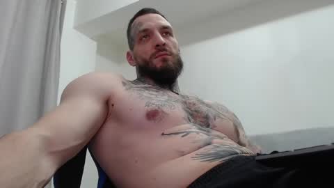 Snapshot of thebestmuscles chatting on February 27, 2026, 8:20 pm John online show from February 27, 2026, 8:20 pm